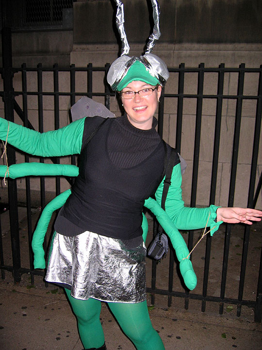 BeckyParty as a Green Fly